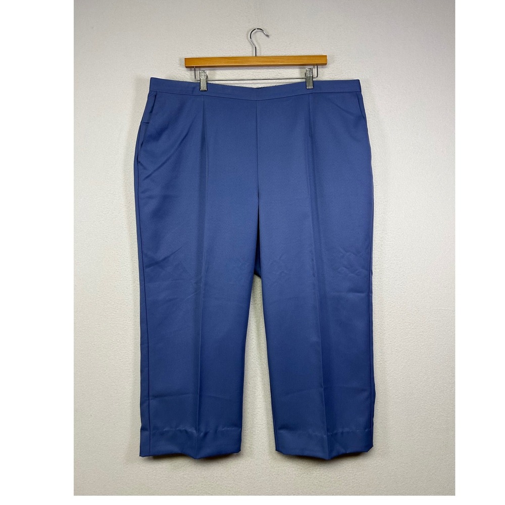 GrandmaCore Alfred Dunner Women 22W Blue Elastic Waist Cropped Dress Pants 5989